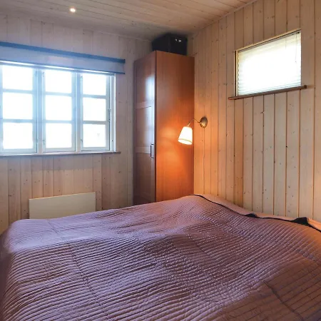 Vakantiehuis Three-bedroom Holiday In Blokhus