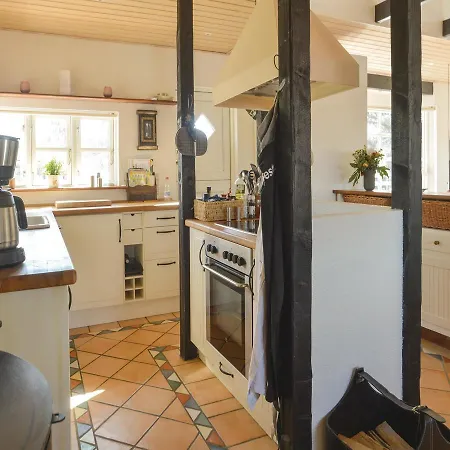 Three-bedroom Holiday In * Blokhus